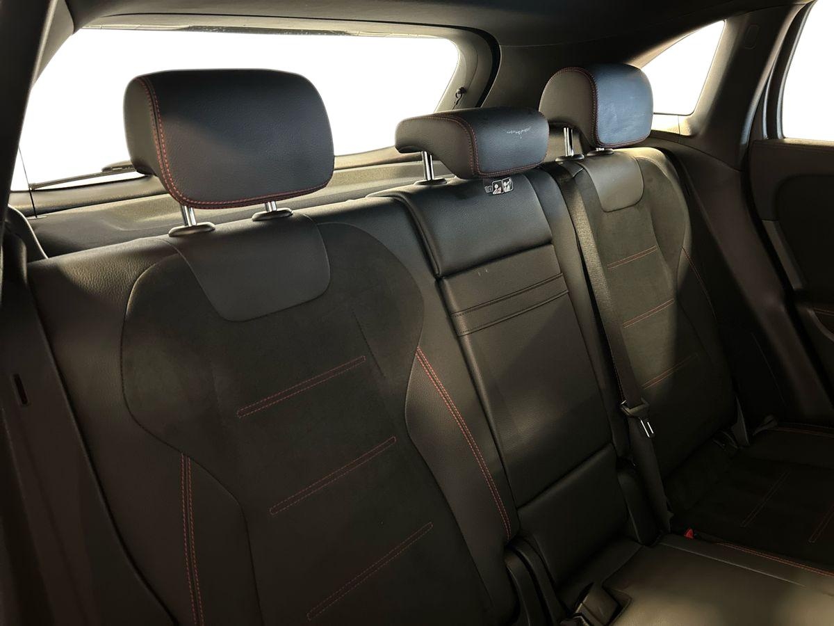 Mercedes GLA GLA 220 D Premium 4Matic 8G-DCT - 16