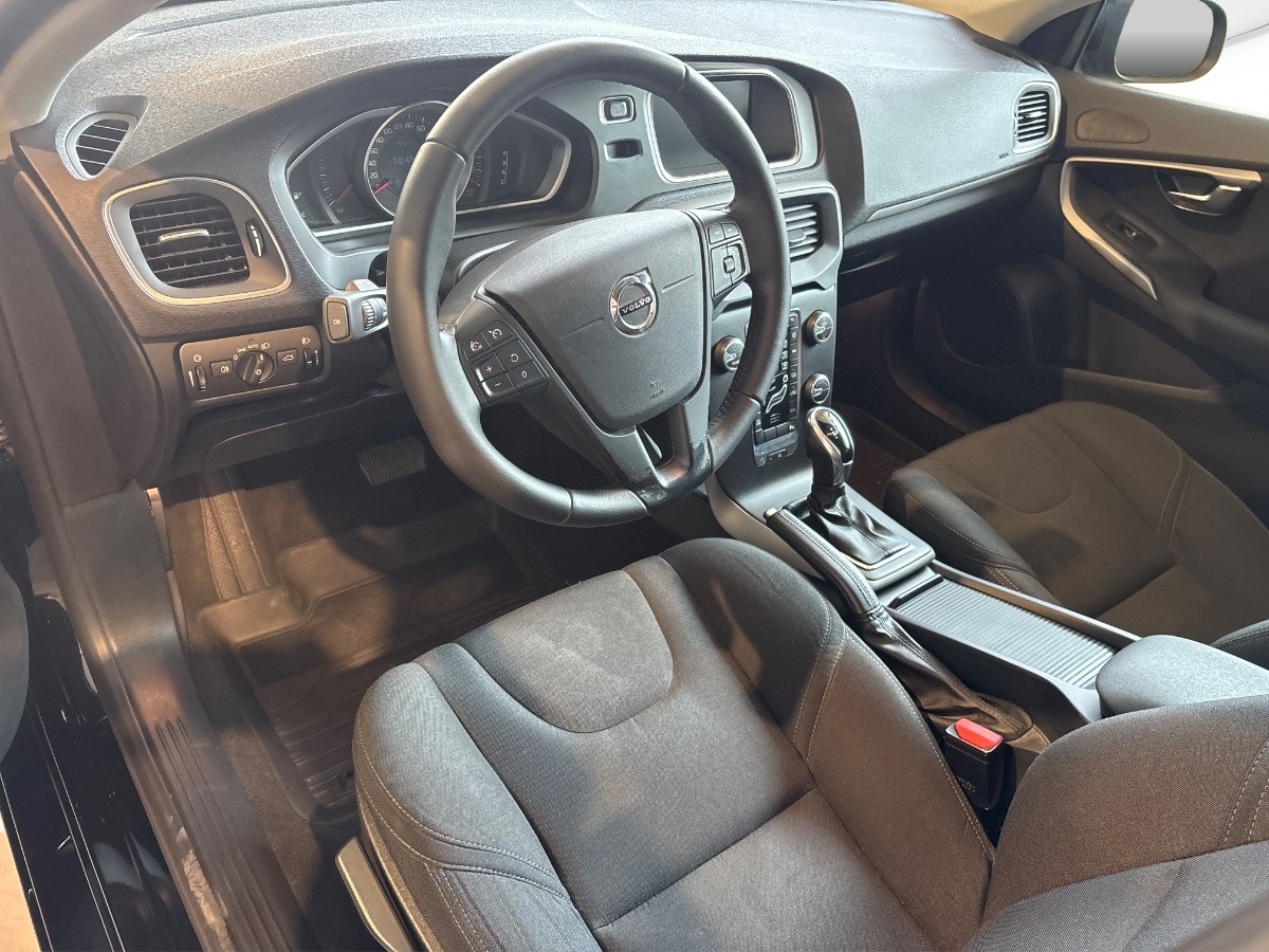 Volvo V40 Usato 2018 V40 Parma
