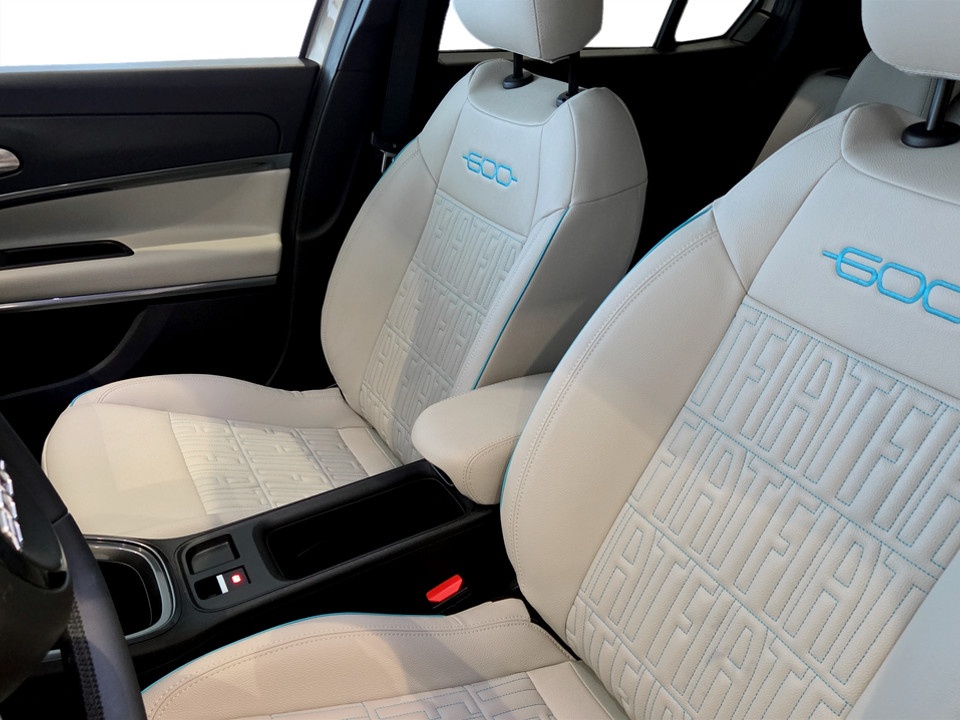 FIAT 600 1.2 hybrid La Prima 110cv auto Ibrida usato - 6