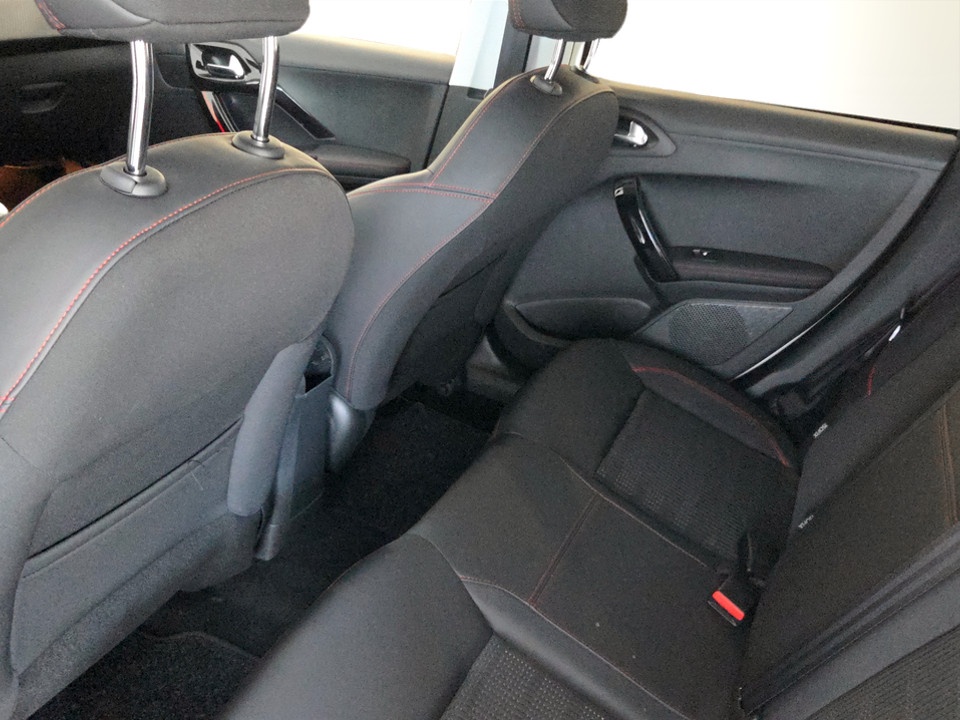 PEUGEOT 208 5p 1.5 bluehdi GT Line s&s 100cv Diesel usato - 16