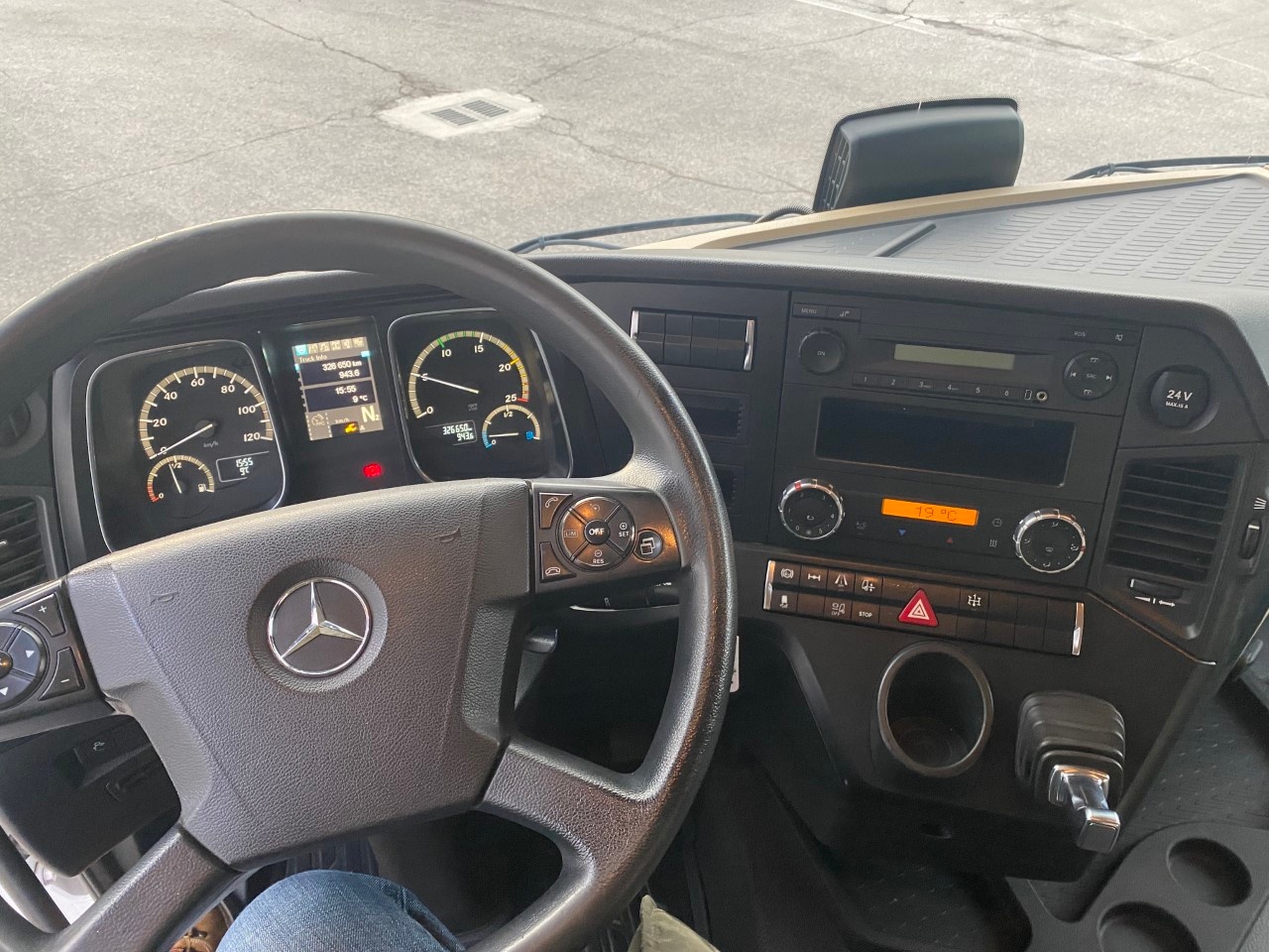 Mercedes Actros actros 1845 LS cab. Str.Sp. 2,3 EuroVI(E5) - 16