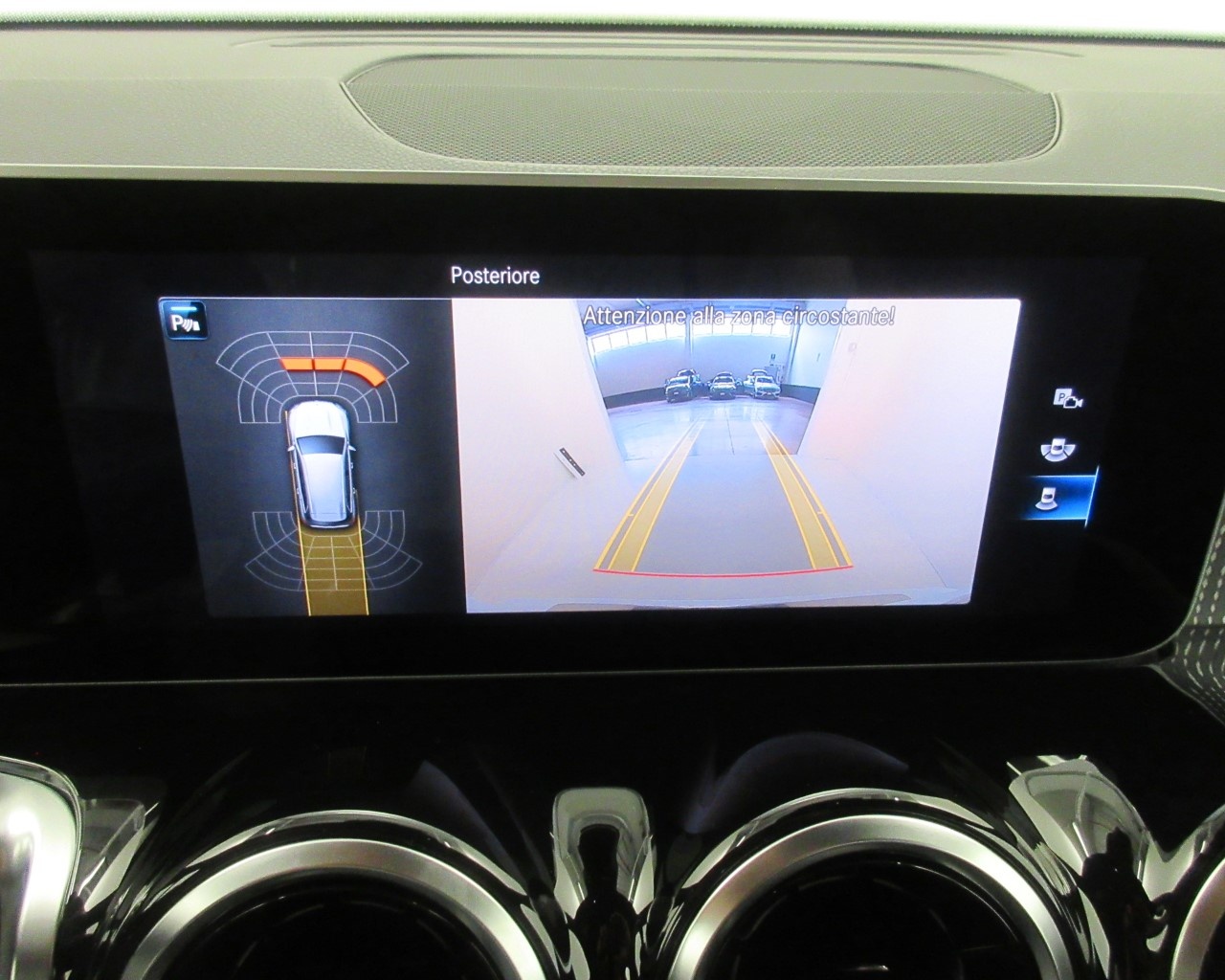 Mercedes GLB GLB 200 D Sport Plus 8G-DCT - 17