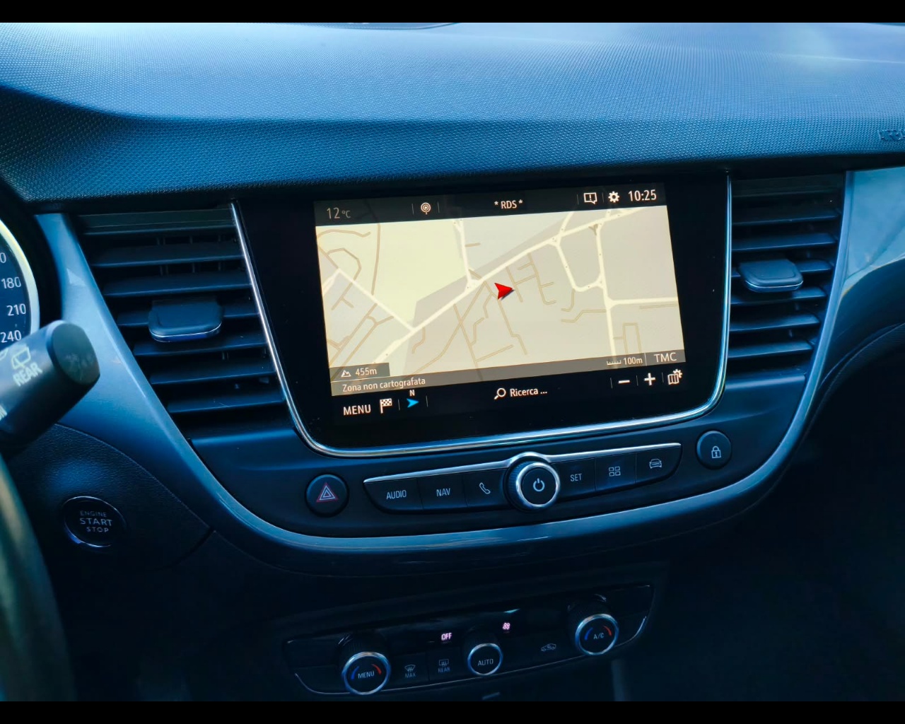 Foto OPEL Crossland X 1.5 ecotec Ultimate s&s 102cv