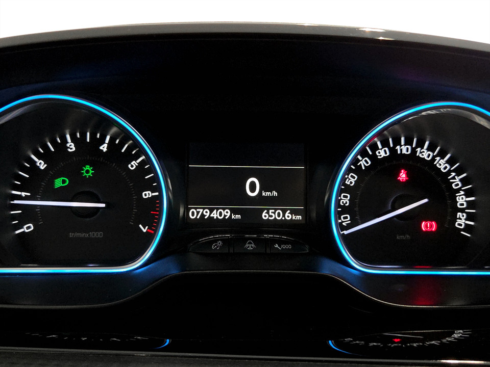PEUGEOT 2008 1.2 puretech 12v Allure 82cv E6 Benzina usato - 8