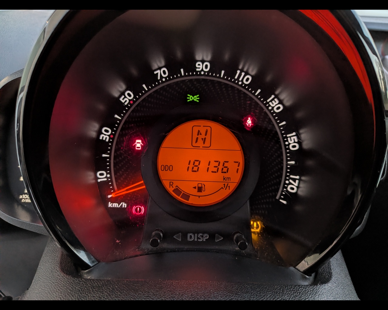 Foto TOYOTA Aygo 5p 1.0 x-cool m-mt 72cv