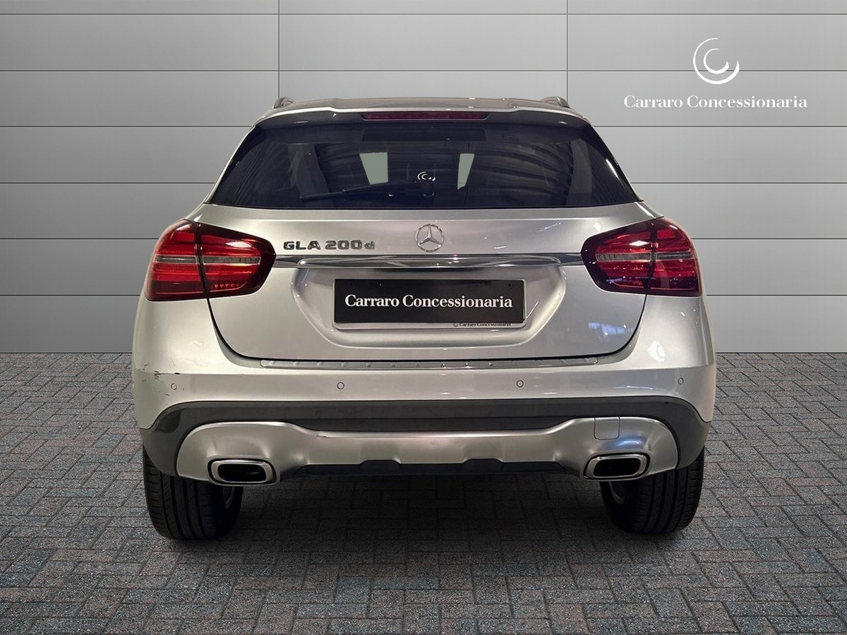 Mercedes GLA GLA 200 D Sport 7G-DCT - 4