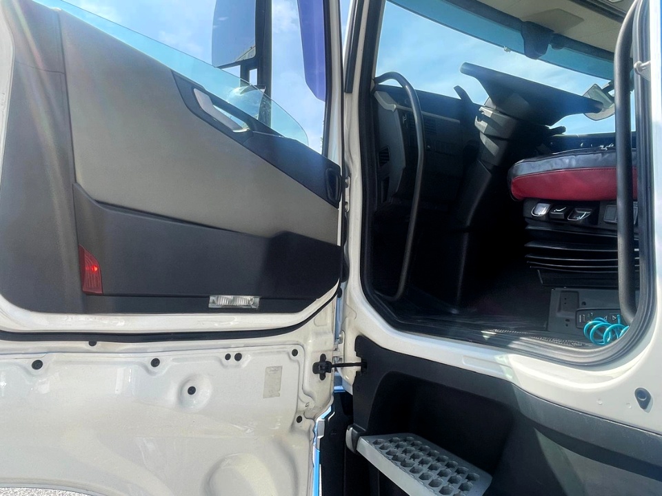 VOLVO FH 500 ADR AT FL EX II - III
