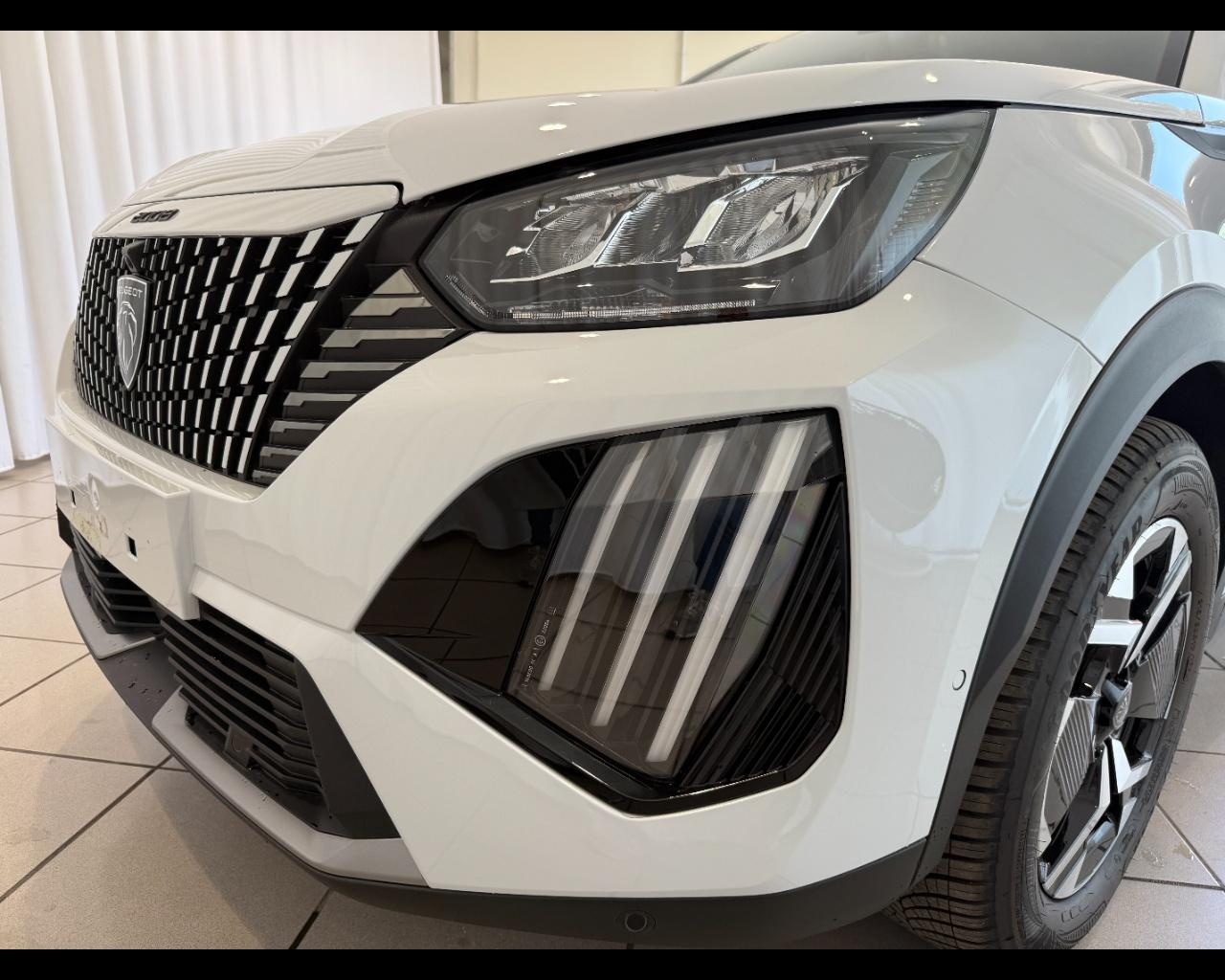 PEUGEOT 2008 Allure PureTech 100 S&S Benzina km0 - 20