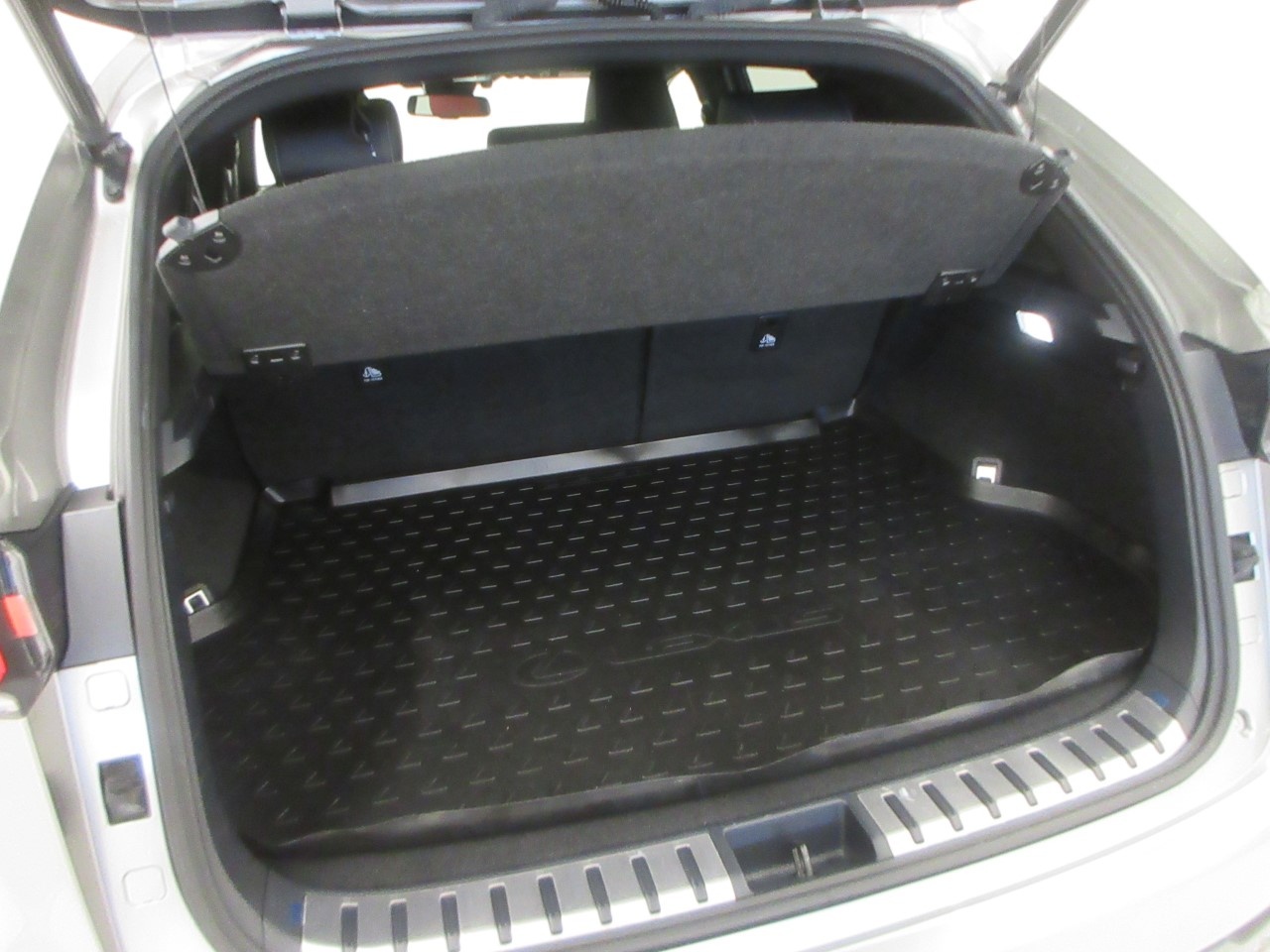 Lexus NX NX 300 2.5 Hybrid F-Sport 4WD CVT - 9