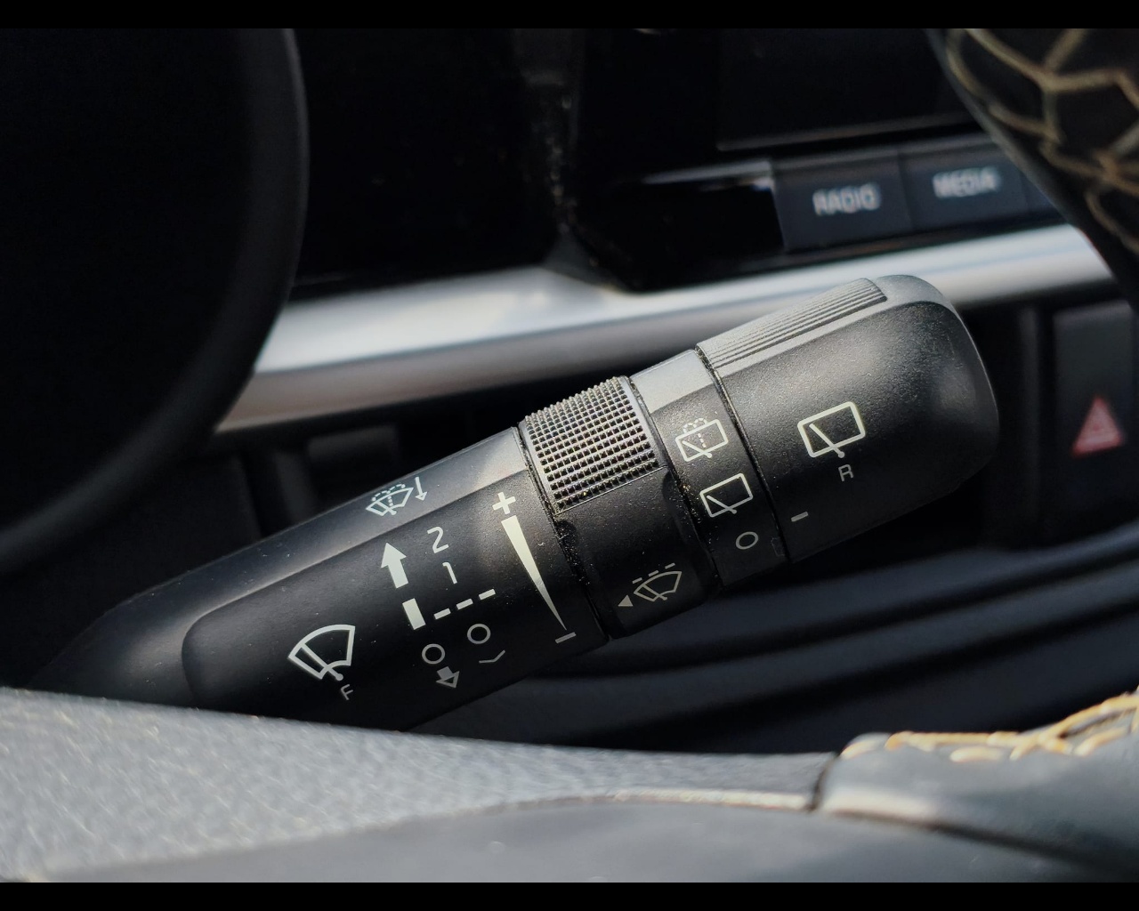 Foto KIA Picanto 1.0 dpi Style