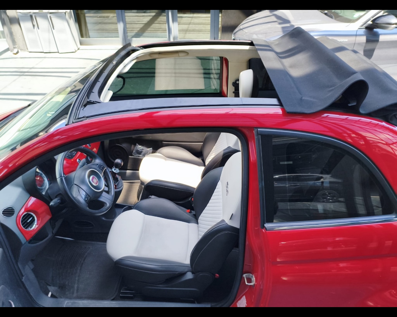 Foto FIAT 500C 1.2 Lounge 69cv
