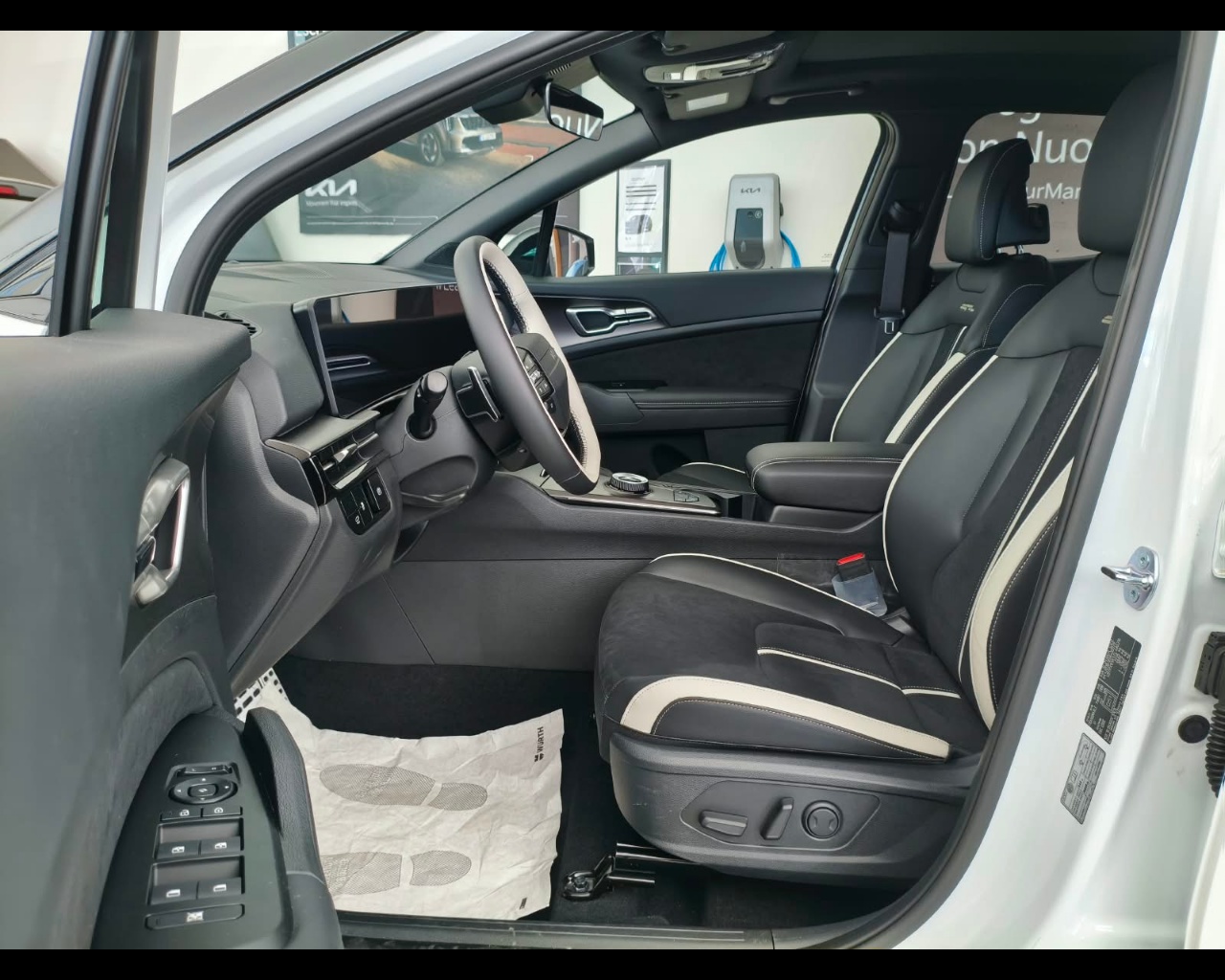 Foto KIA SPORTAGE PE 1.6 DS MH DCT GTL SR BC