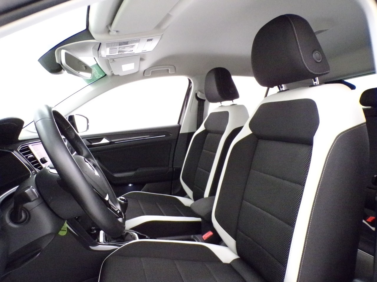Volkswagen T-Roc T-Roc 1.6 TDI SCR Style - 12