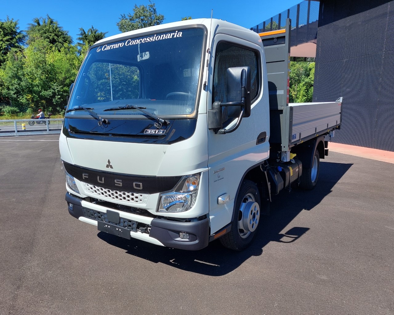 Mitsubishi Fuso Canter 3S13/25 TF1 MY22 Cab Sing Std - 1