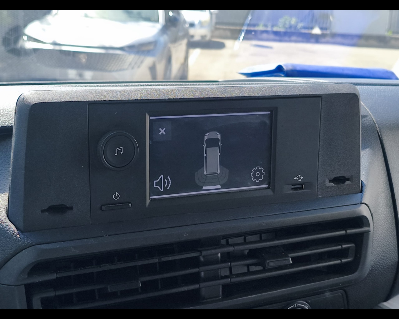 Foto FIAT Scudo Ice 1.5 bluehdi 120cv L2H1