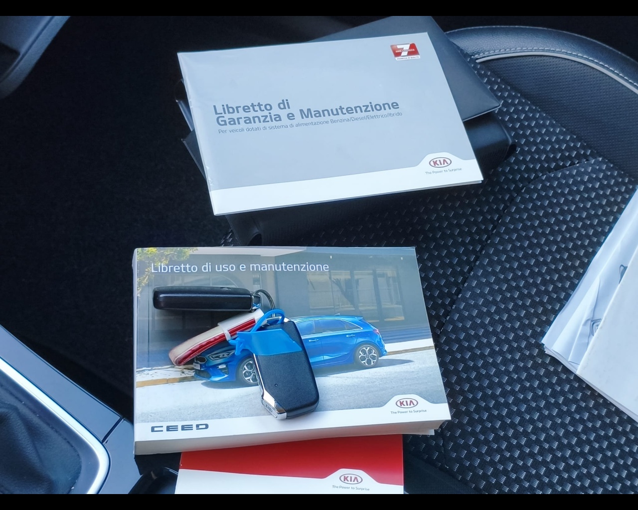 Foto KIA XCeed 1.6 crdi mhev Style 136cv imt