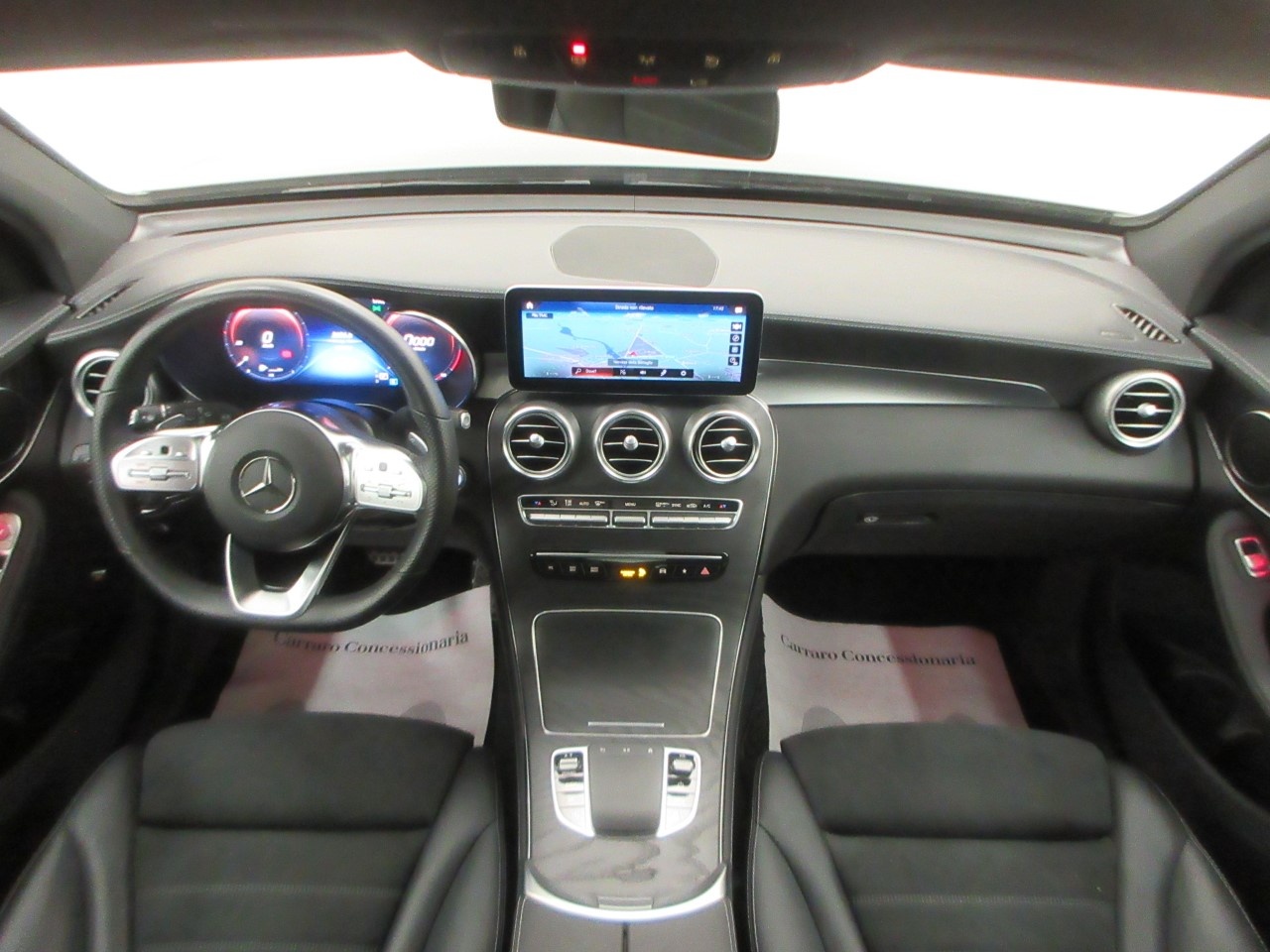 Mercedes GLC GLC SUV 300 D Premium 4Matic 9G-Tronic Plus - 16