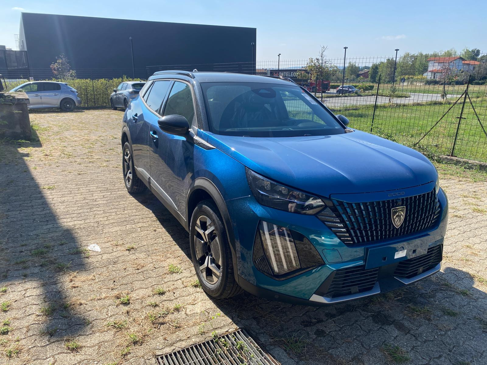 PEUGEOT 2008 DCS6