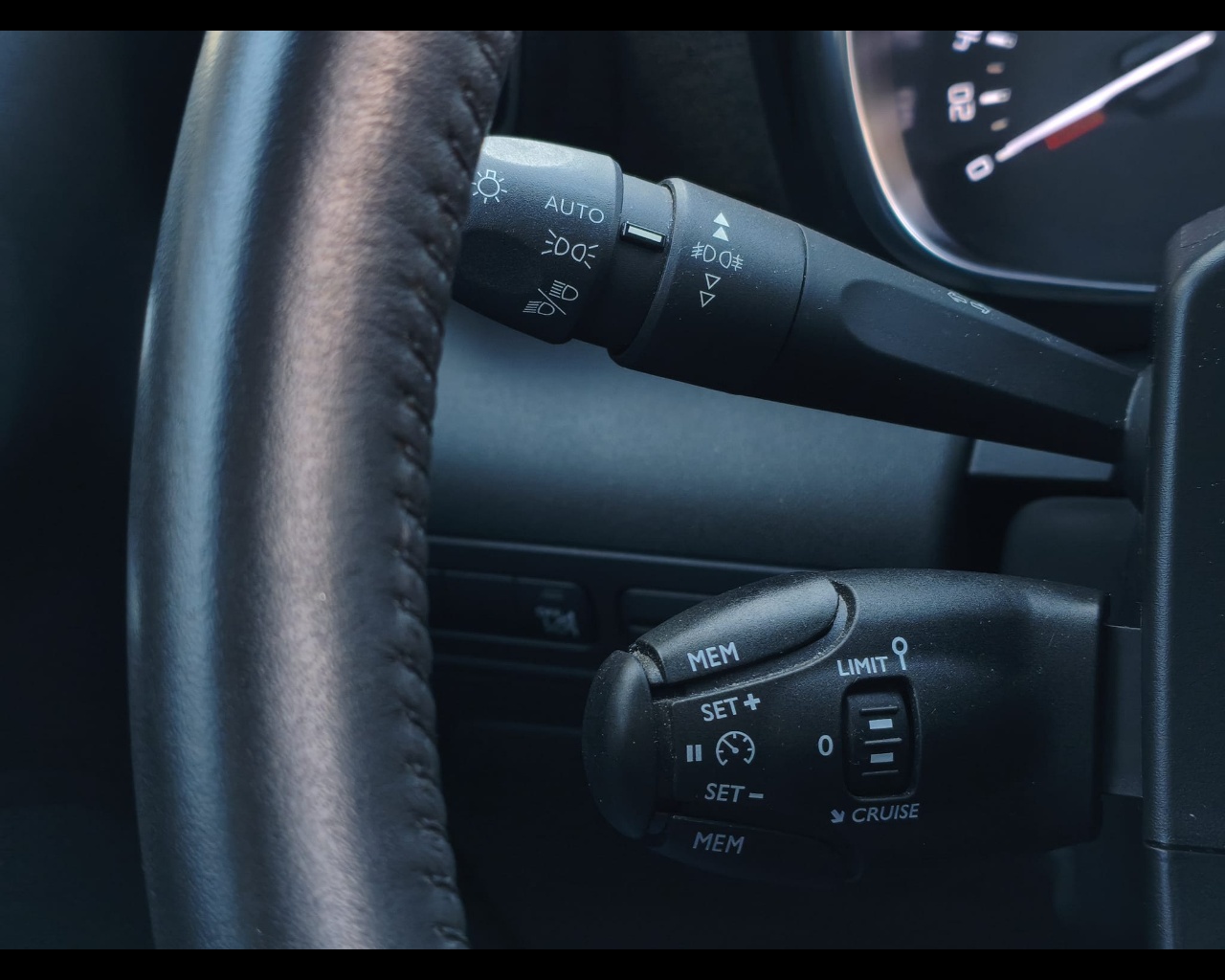 Foto CITROEN C3 Aircross 1.5 bluehdi Shine Pack s&s 110cv