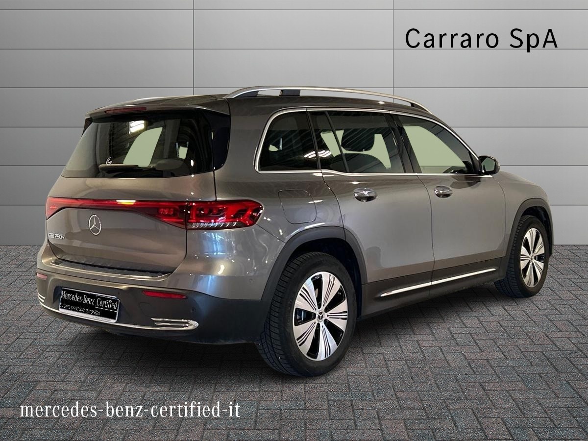 Mercedes  EQB 250+ Sport Plus - 2