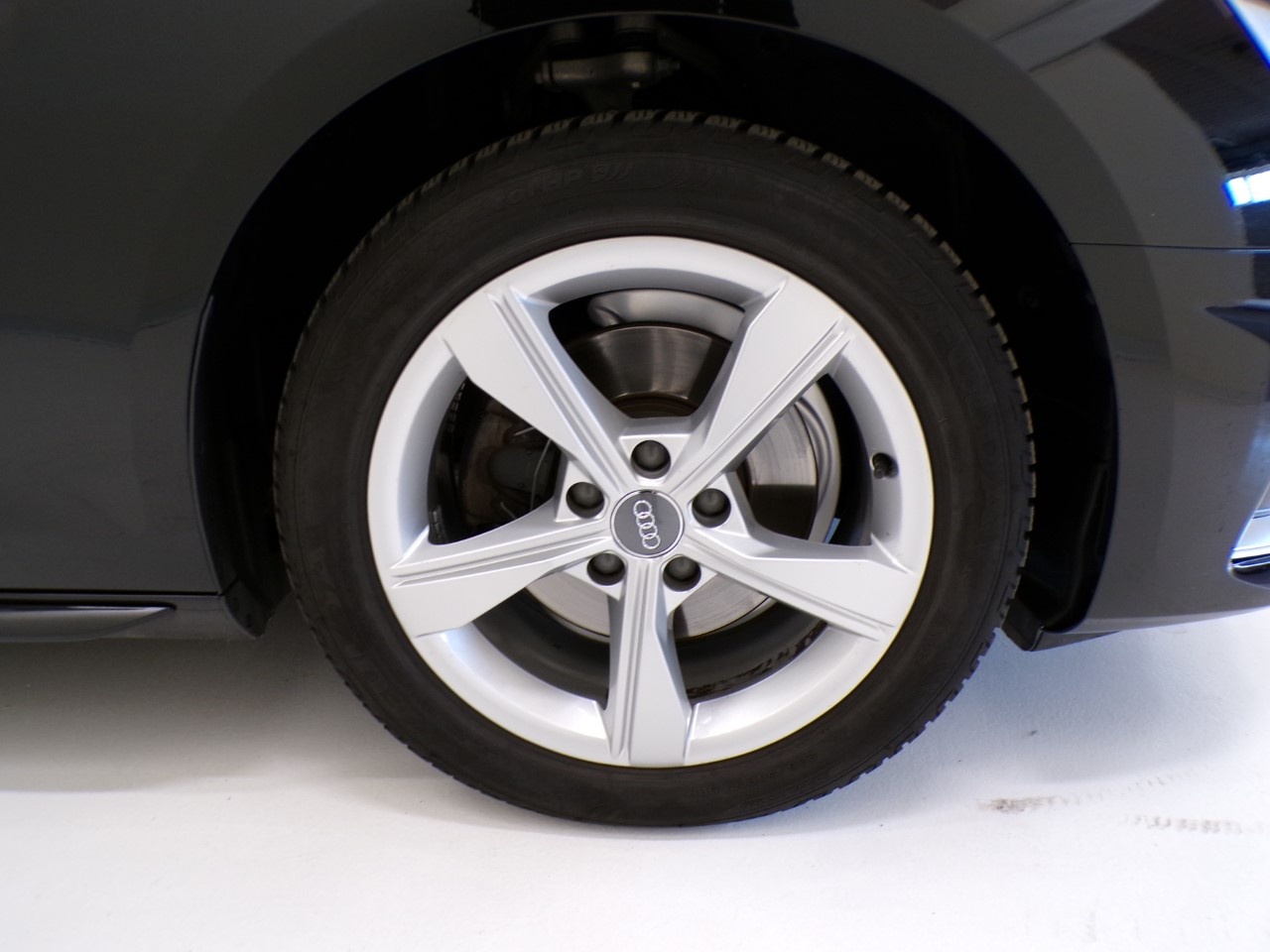 Audi A4 A4 Avant 35 2.0 tdi mhev Business 163cv s-tronic - 4