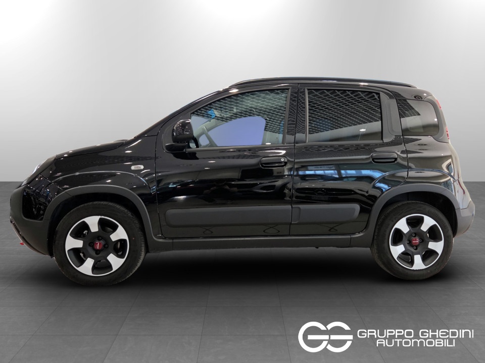 FIAT Panda 1.0 firefly hybrid Garmin s&s 70cv 5p.ti Ibrida usato - 1