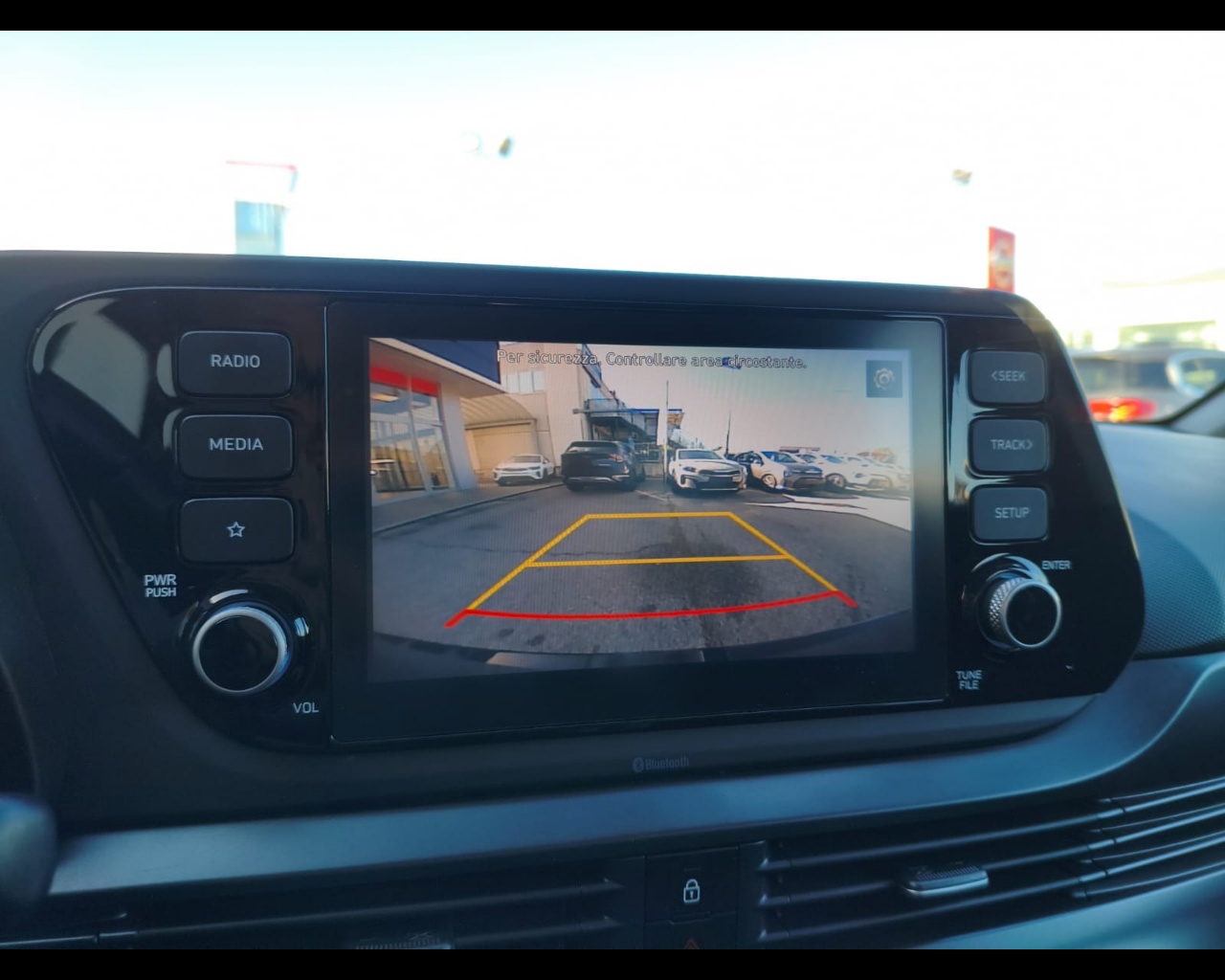 Foto HYUNDAI i20 1.0 t-gdi 48V Connectline imt