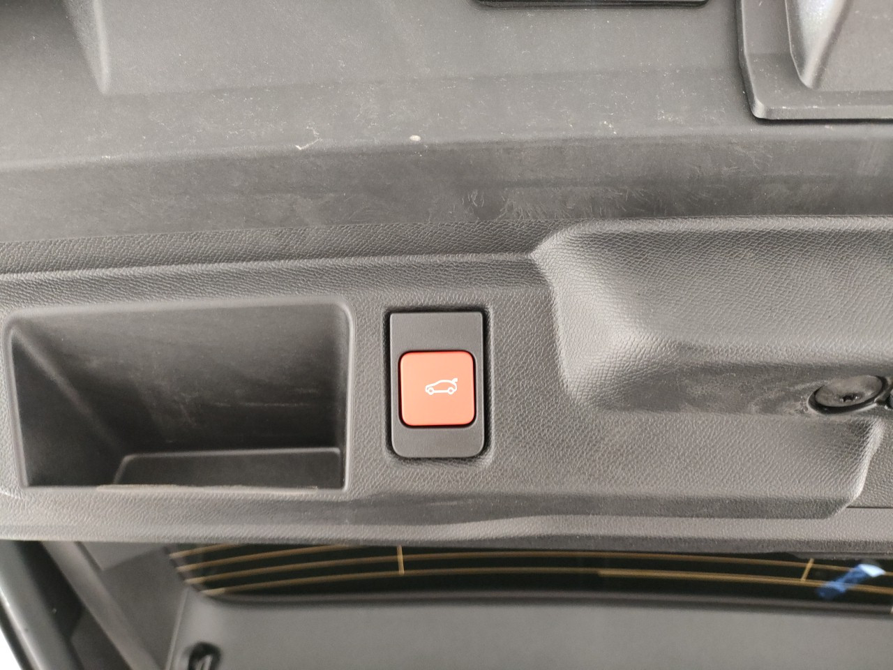 Opel Grandland Nuovo Ibrido benzina Grandland Porto Mantovano