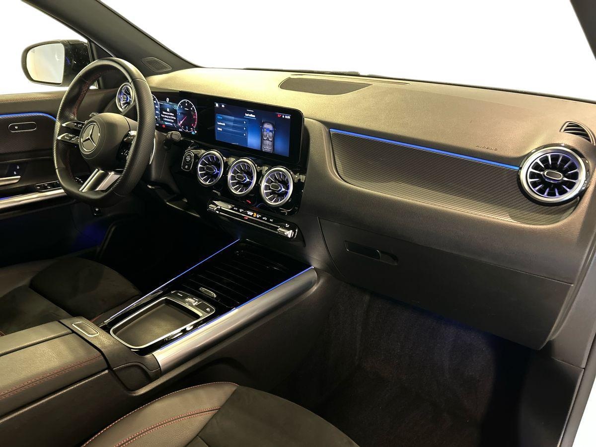 Mercedes GLA GLA 200 D AMG Line Advanced Plus 8G-DCT - 15
