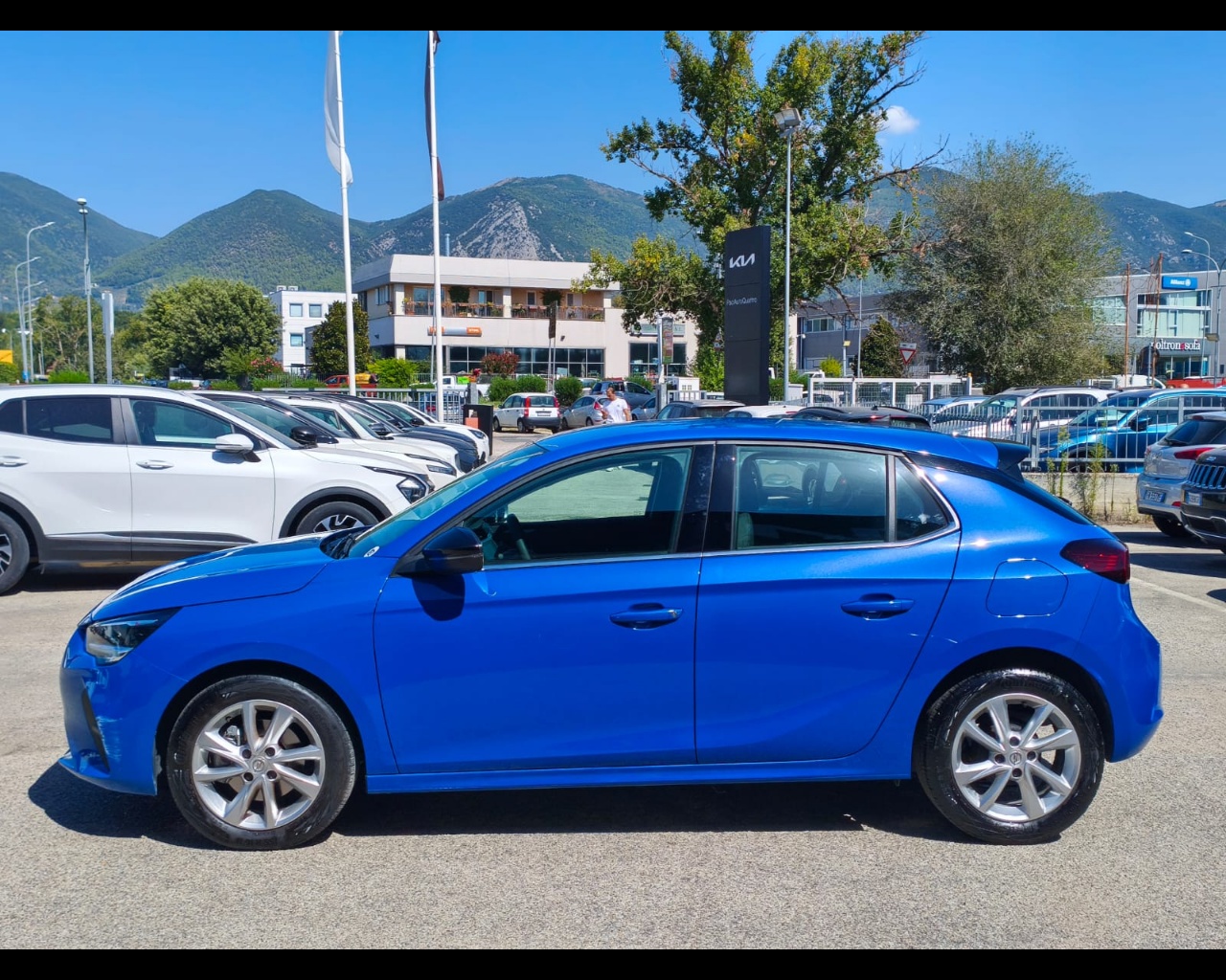 Foto OPEL Corsa 1.2 Elegance s&s 100cv
