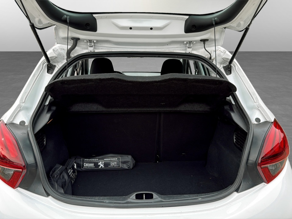 PEUGEOT 208 5p 1.2 puretech Active gpl 82cv GPL usato - 17