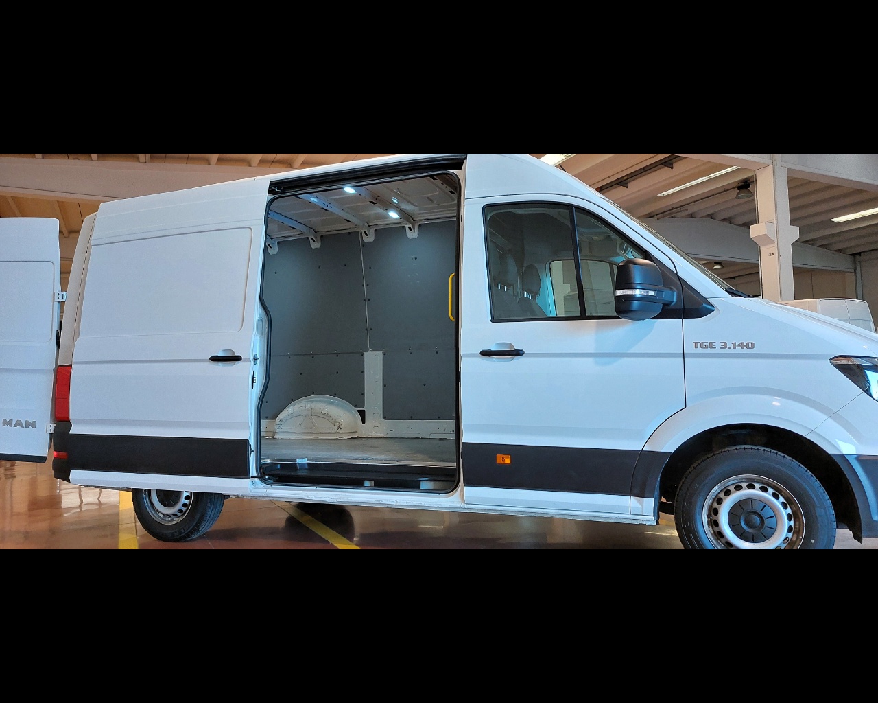 MAN TGE 3.140 PASSO 3640