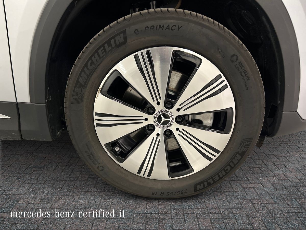 Mercedes  EQA 250+ Progressive - 17