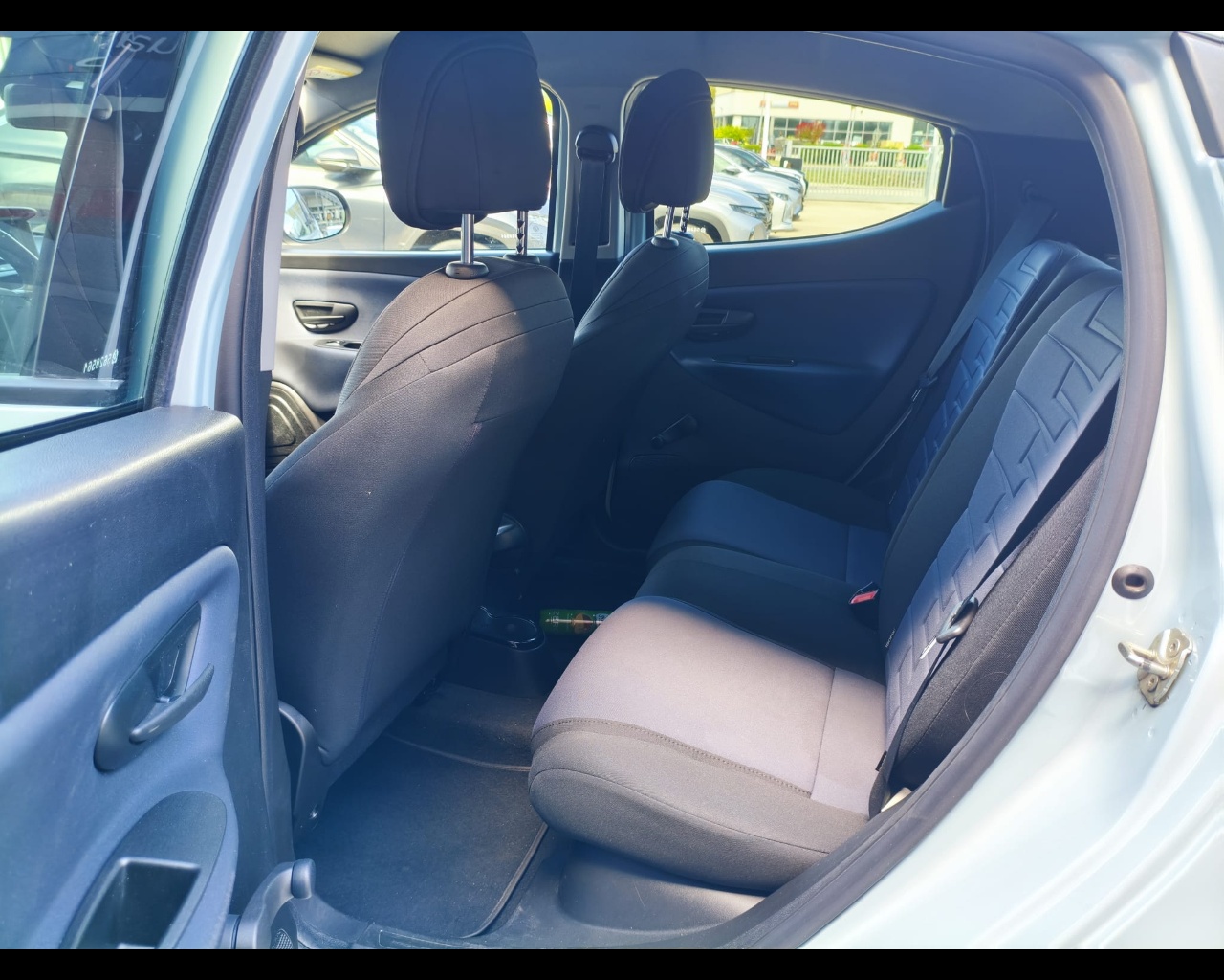 Foto LANCIA Ypsilon 1.0 firefly hybrid Gold Plus s&s 