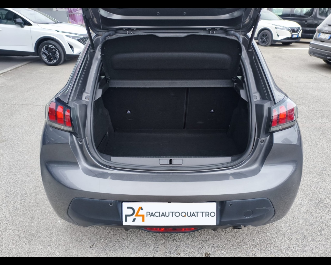 Foto PEUGEOT 208 1.2 puretech Active Pack s&s 75cv