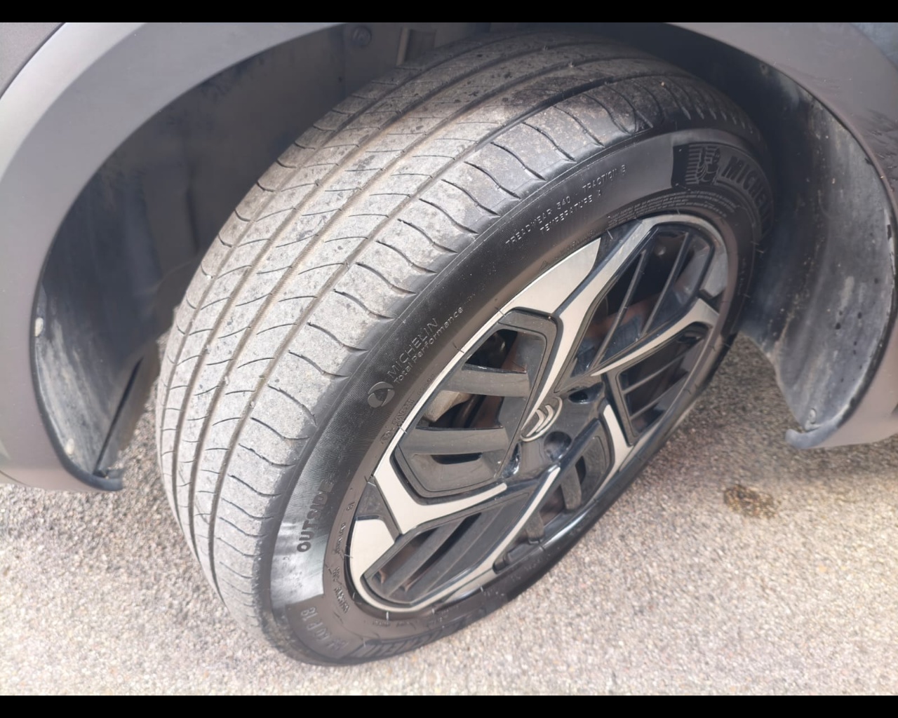 Foto CITROEN C4 1.5 bluehdi Feel Pack s&s 130cv eat8