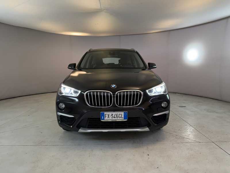 X1 F48 - X1 Sdrive16d Sport My18