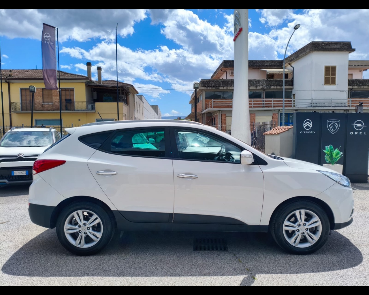 Foto HYUNDAI ix35 1.7 crdi Xpossible 115cv 2wd