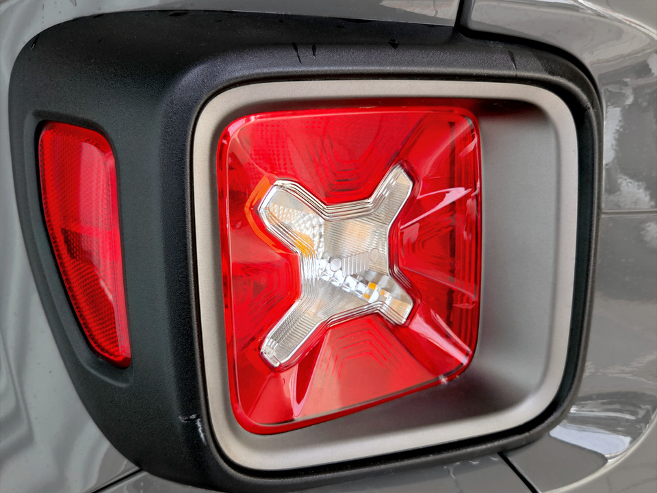 JEEP Renegade 1.3 t4 phev Limited 4xe at6 Ibrida usato - 20
