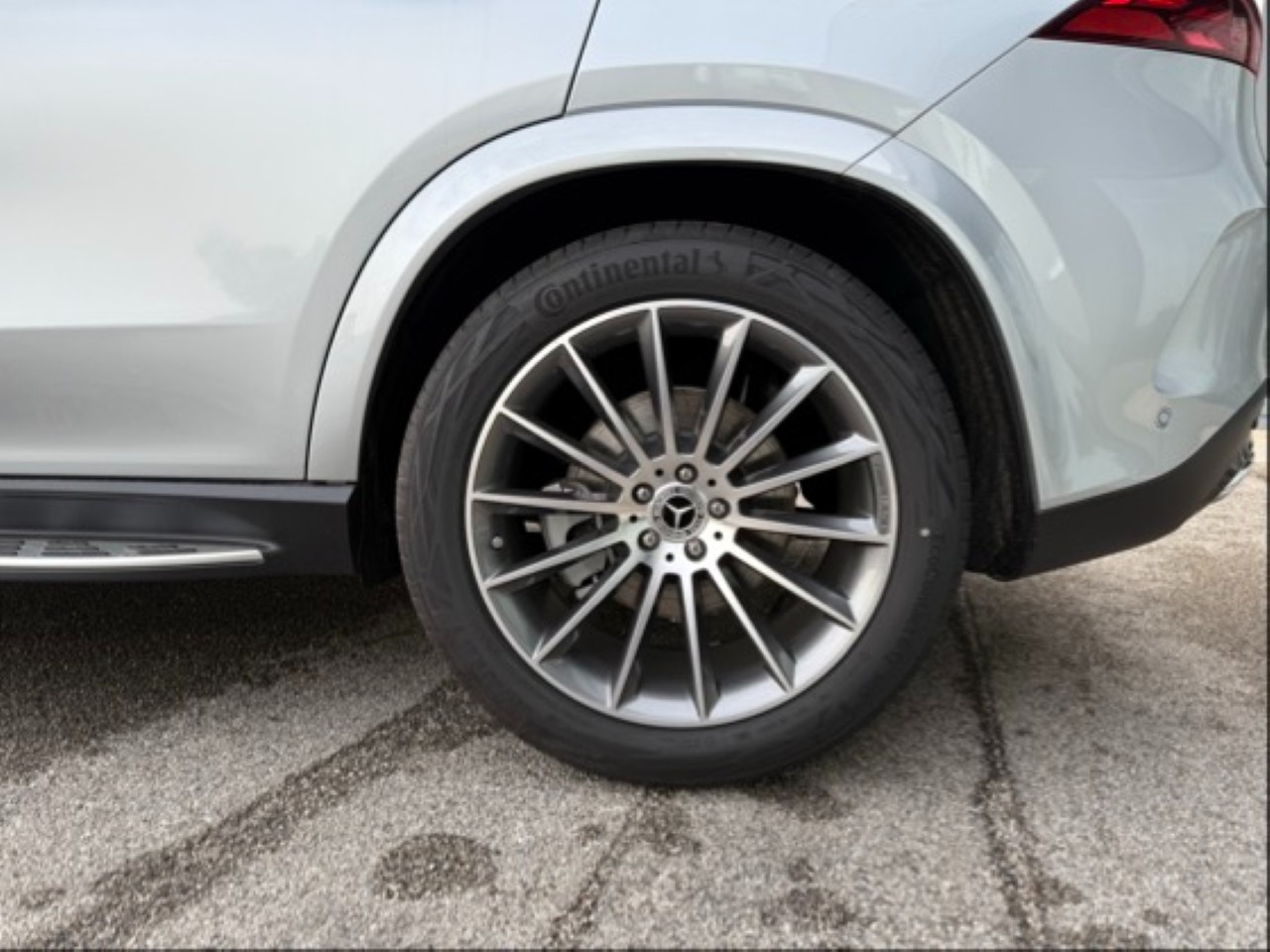 Mercedes GLE GLE 300 d 4Matic AMG Line PREMIUM - 14