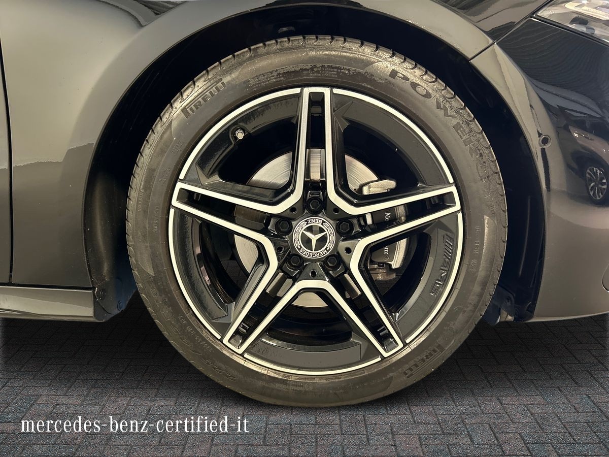Mercedes Classe A Classe A 180 D Advanced Plus AMG Line 8G-DCT - 17