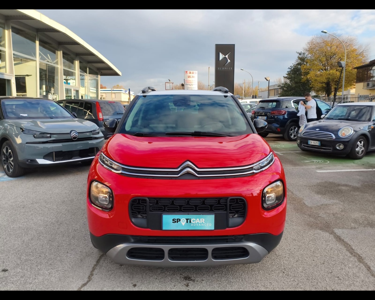 Foto CITROEN C3 Aircross 1.2 puretech Shine s&s 110cv eat6