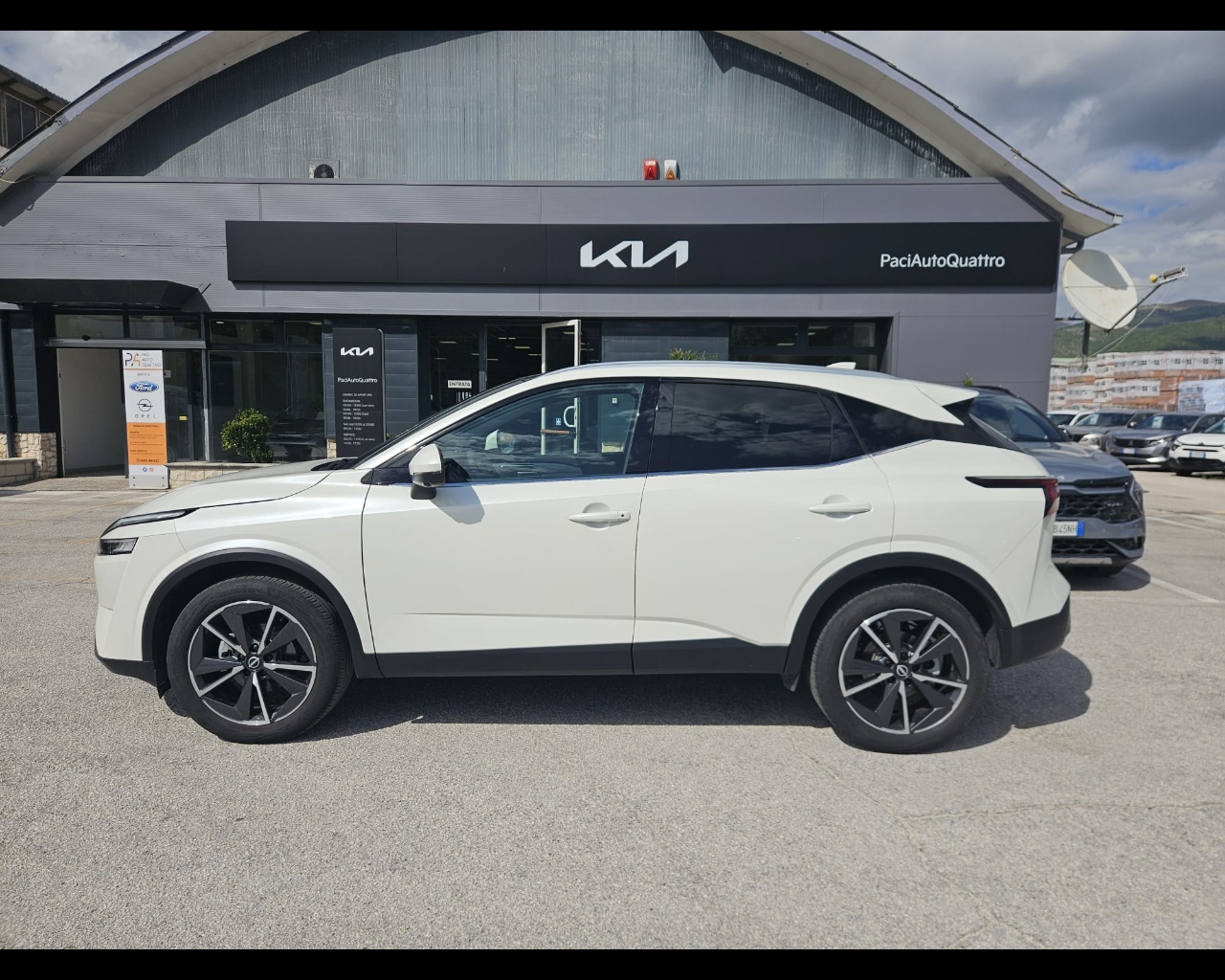 Foto NISSAN Qashqai 1.3 mhev Tekna 2wd 140cv