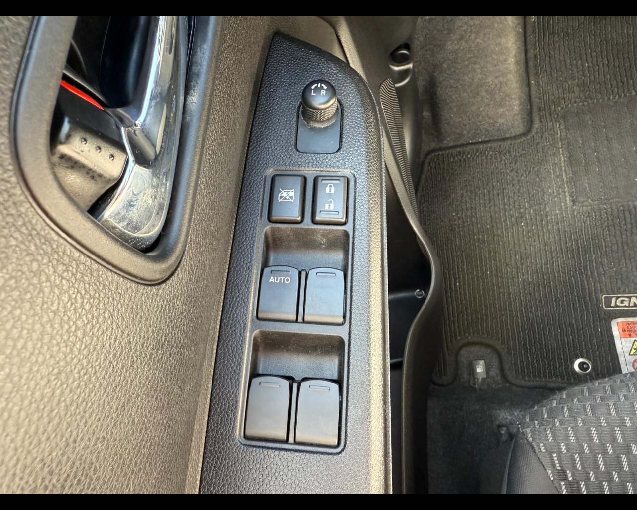 Foto SUZUKI Ignis 1.2h Easy Top 4wd allgrip