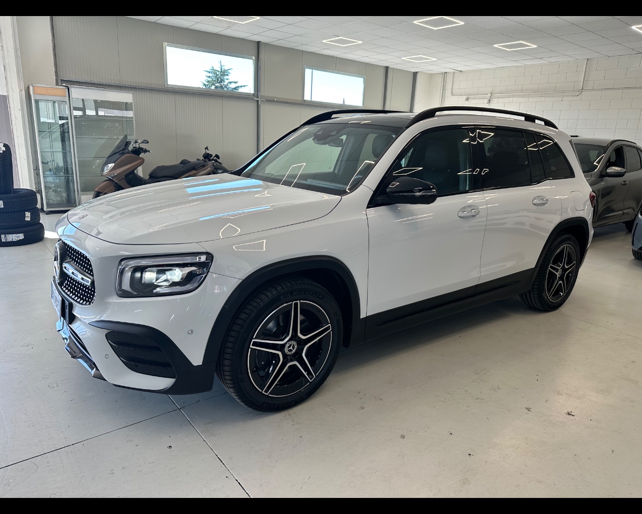 Mercedes-Benz GLB - X247 GLB 220 d Sport 4matic auto