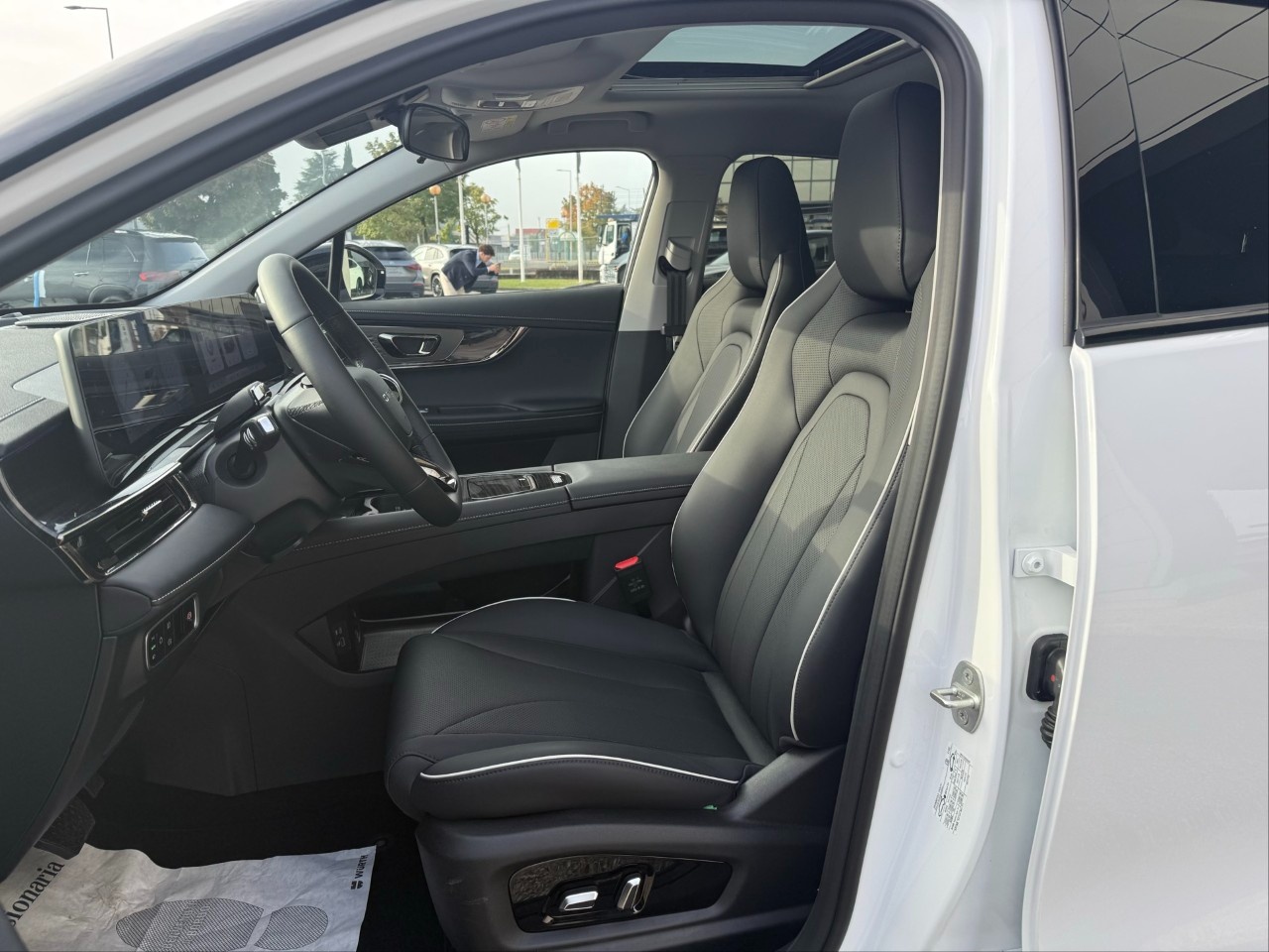 Omoda OMODA 5 5 - ICE 1.6 TGDI 7DCT - Premium Anniversary - 9