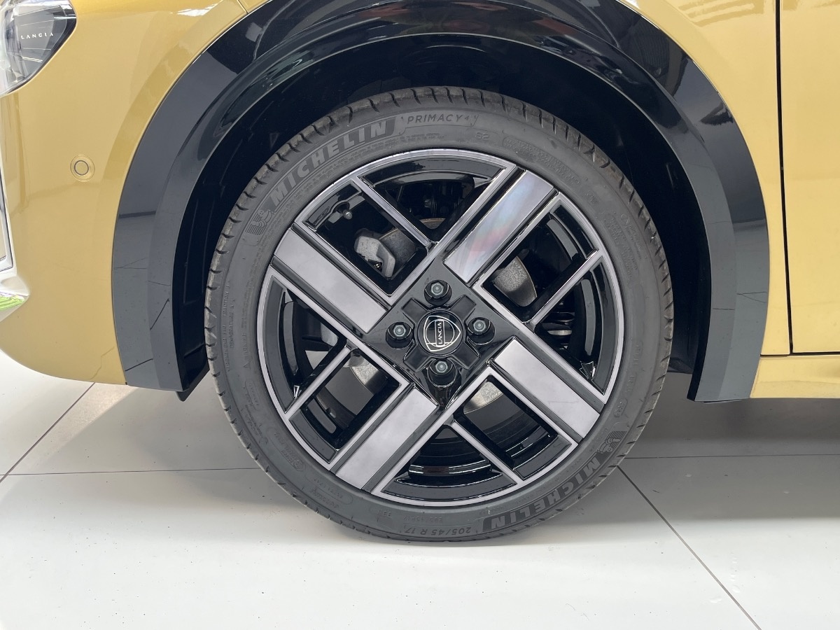 Lancia Ypsilon 2024 Nuovo Ibrido benzina Ypsilon 2024 Rovigo