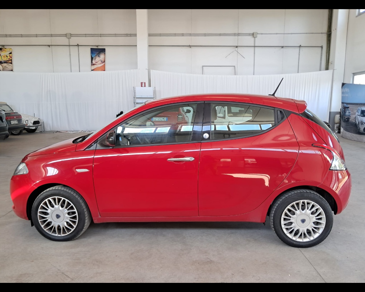 Foto LANCIA Ypsilon 1.2 Gold ecochic Gpl 69cv 