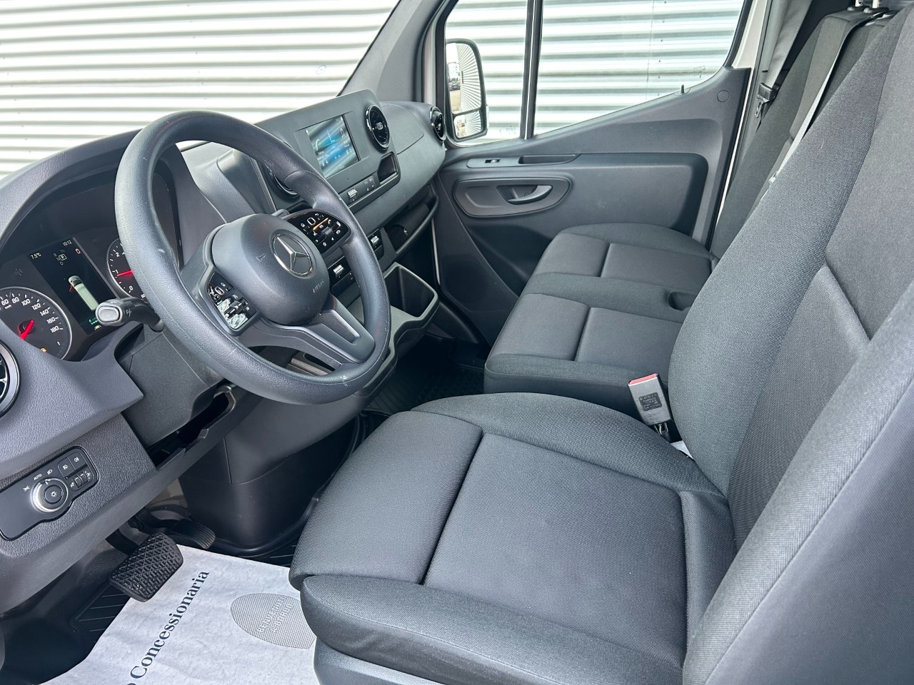 Mercedes Sprinter sprinter 419 2.0 cdi F 37/35 rwd H2 9G-tronic - 6