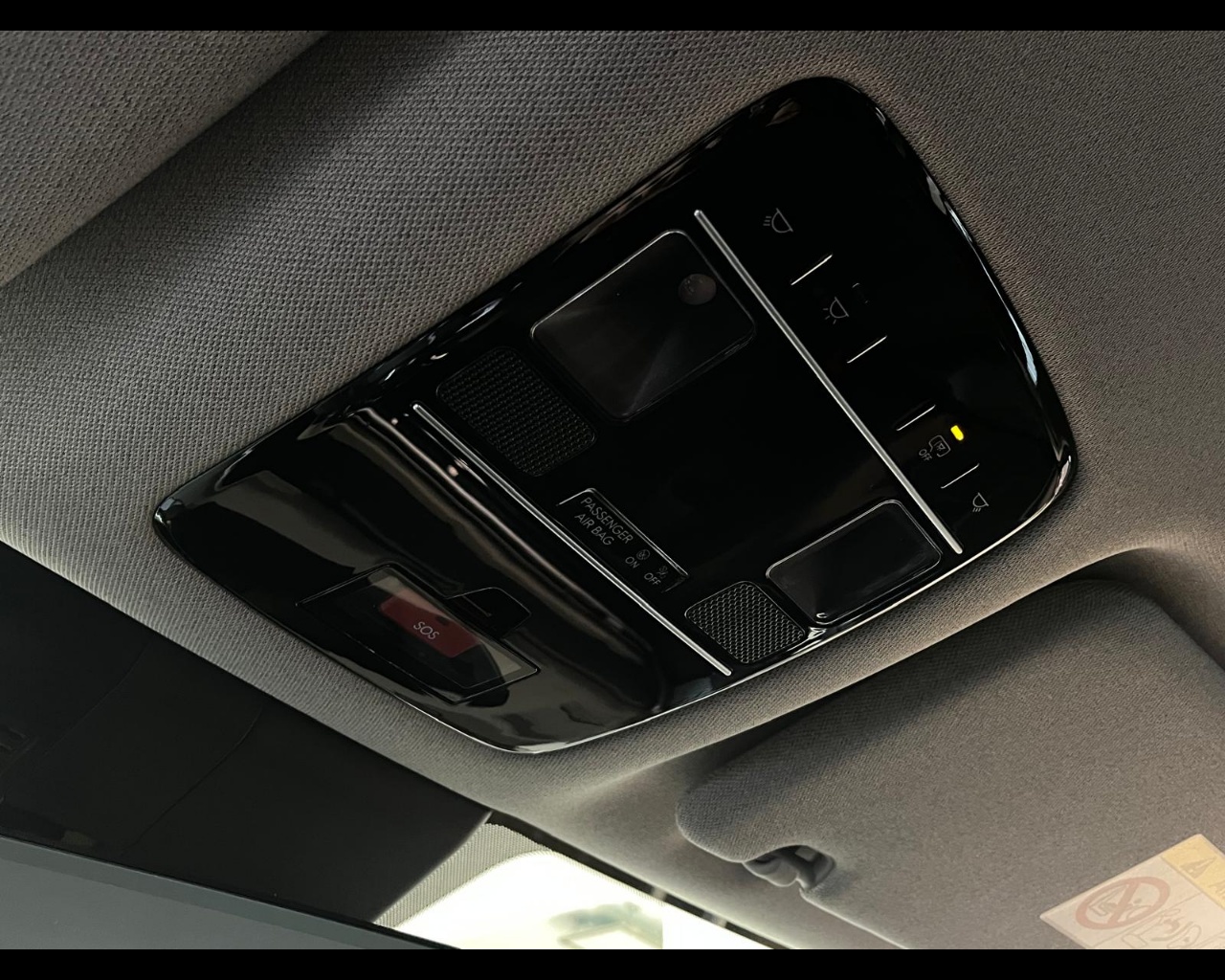 Foto HYUNDAI NEW SANTA FE 7P 1.6 HEV 4WD BUSINESS